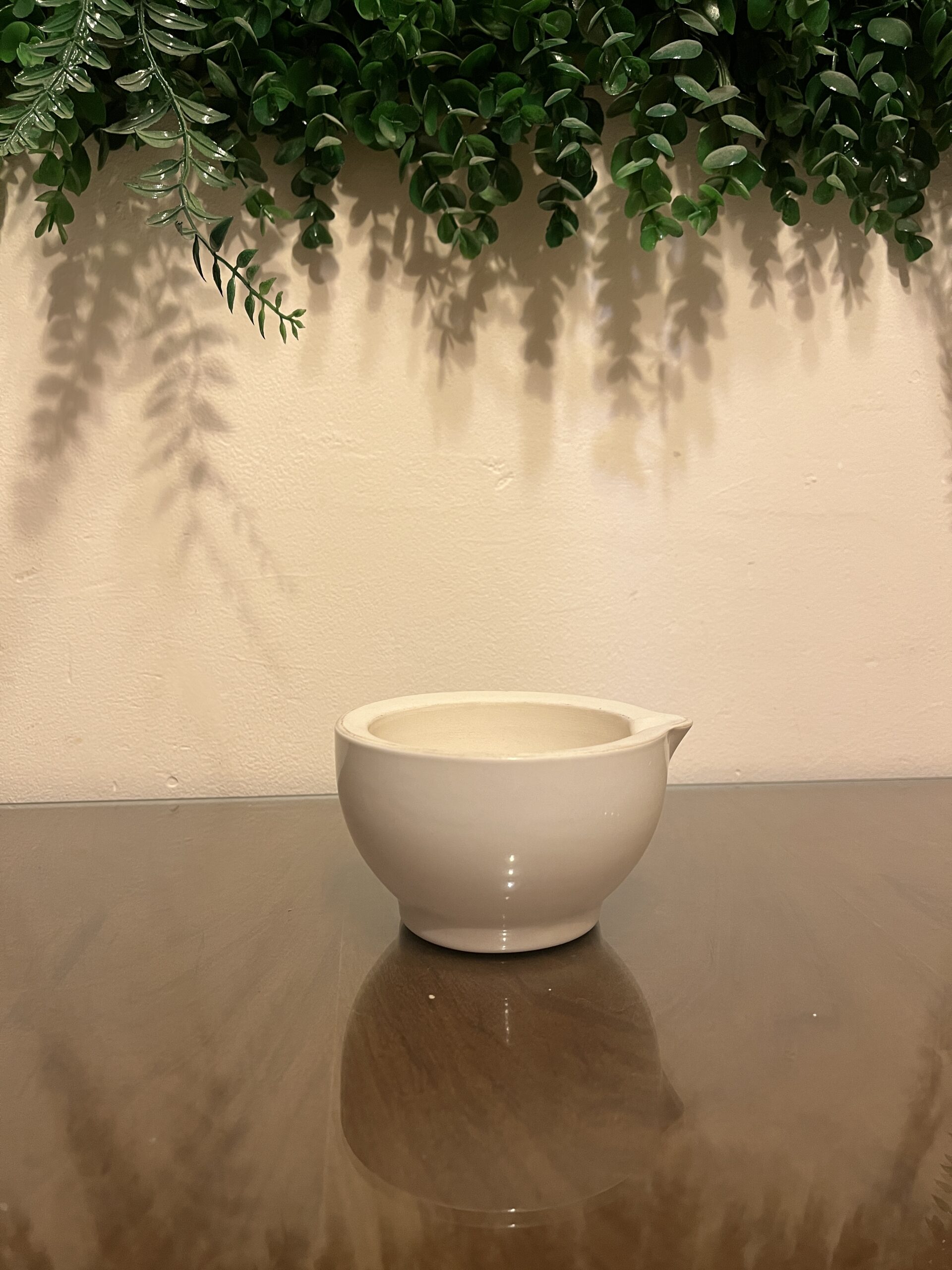 Molde de yeso para cuenco/mortero con pico vertedor MCPV002